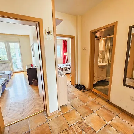 Square Apartman Szkopje
