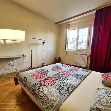 Apartman Square Szkopje