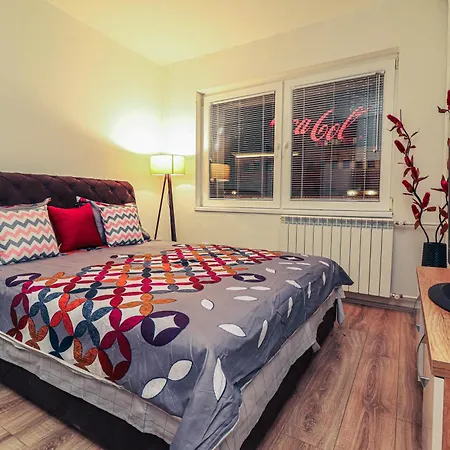 Apartman Square