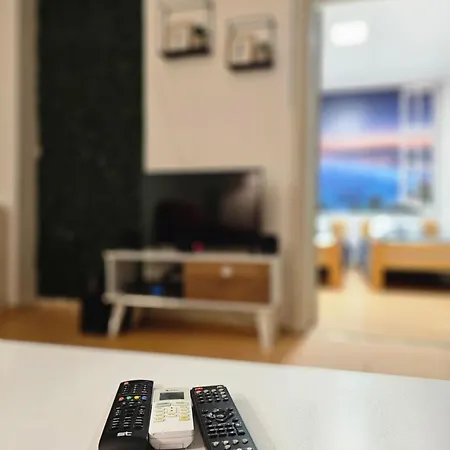 Square Apartman *